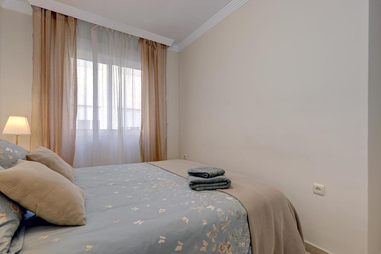 Lujo En Banana Beach Primera Linea De Playa ماربيا المظهر الخارجي الصورة