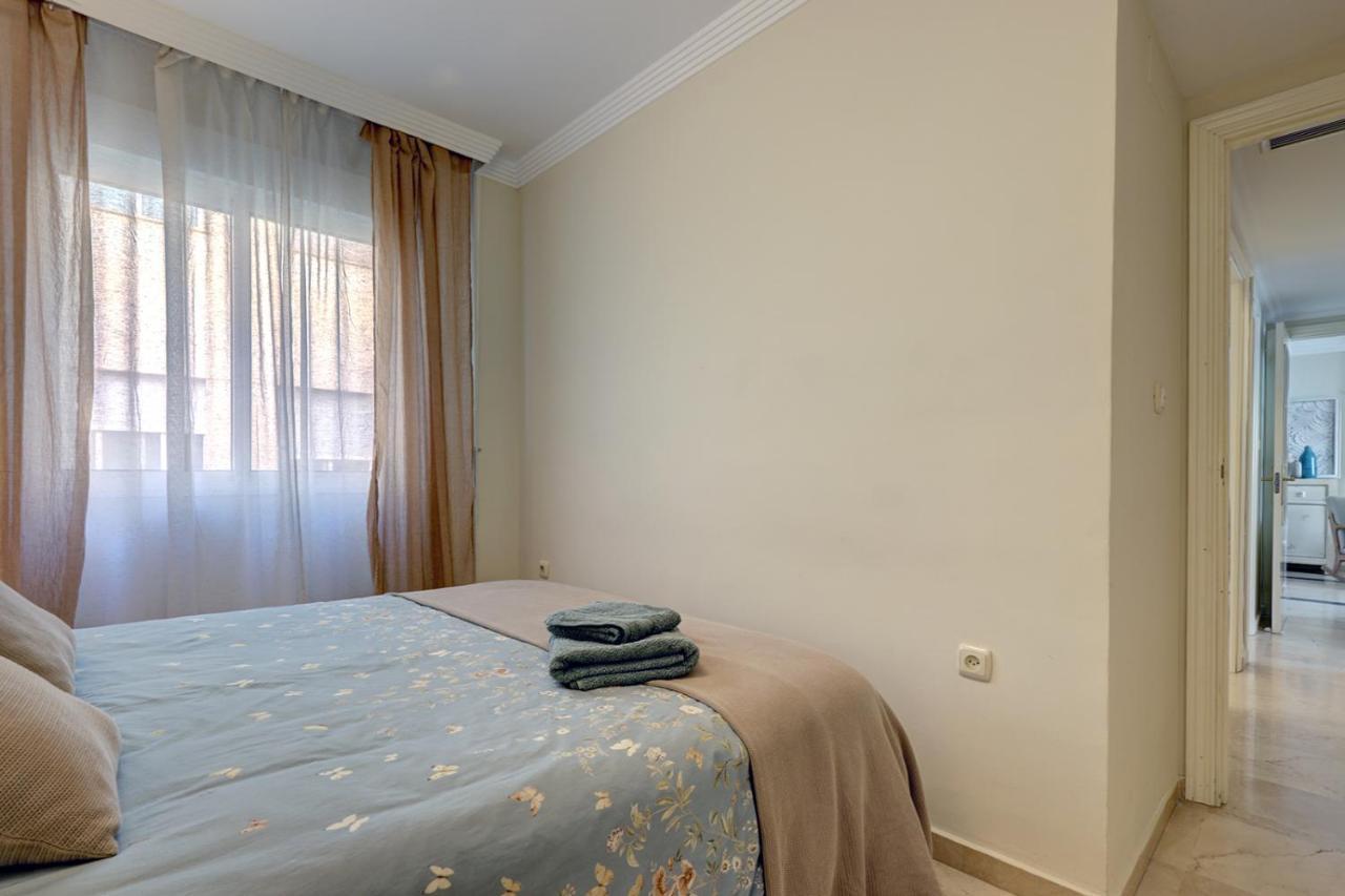 Lujo En Banana Beach Primera Linea De Playa ماربيا المظهر الخارجي الصورة